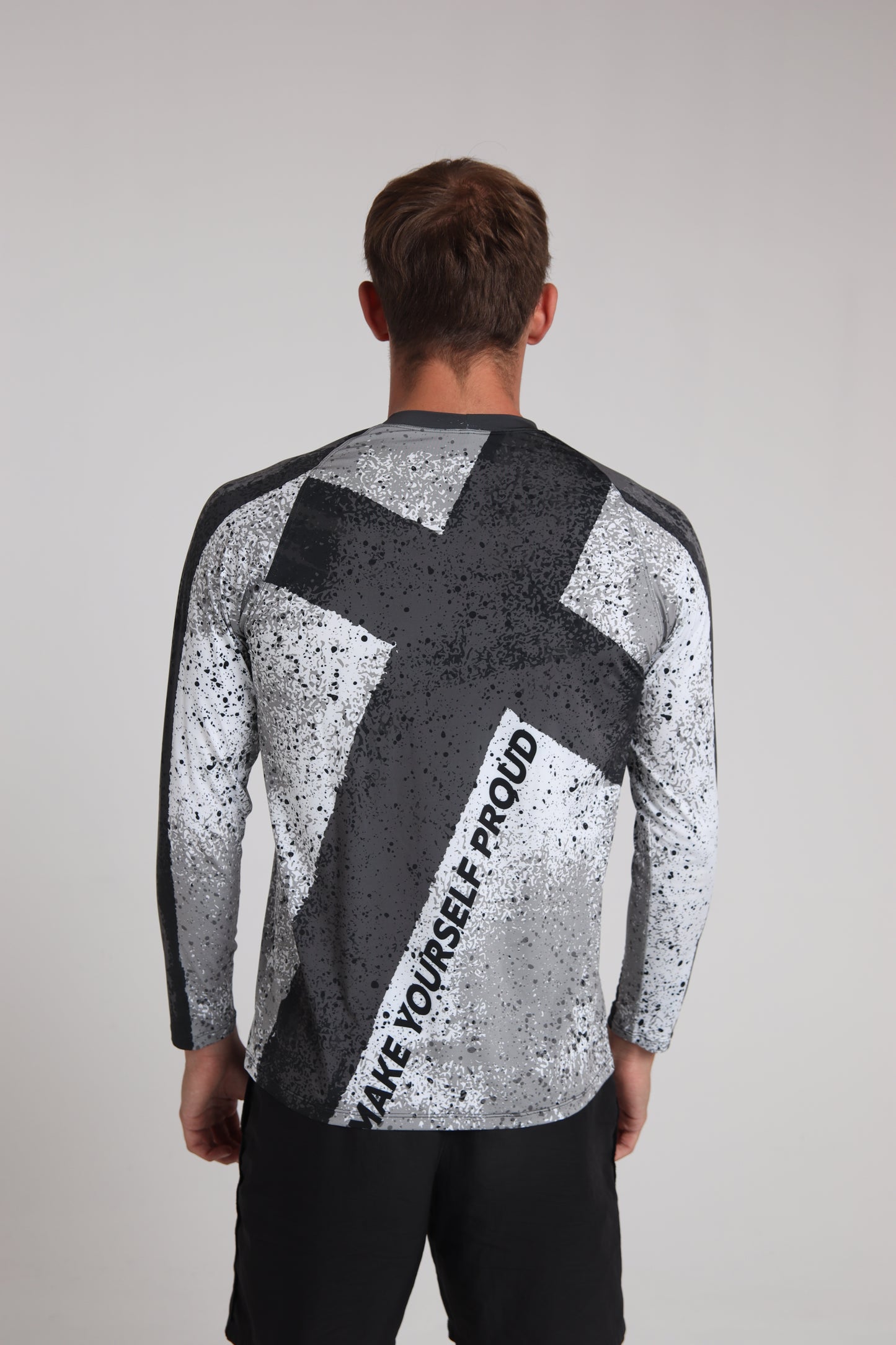 White and Black Long sleeve t-shirt